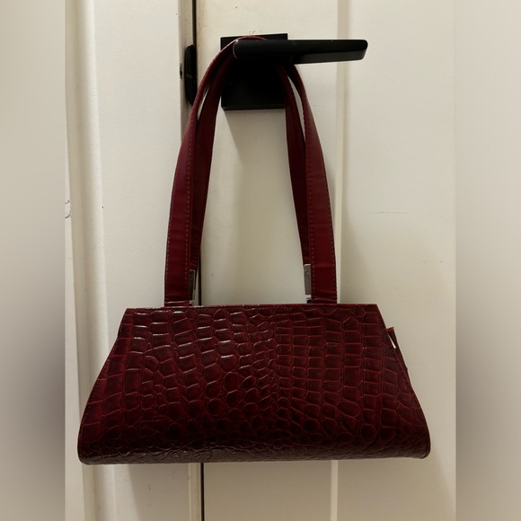 Beautiful Red Imitation Versace Purse - Picture 2 of 2